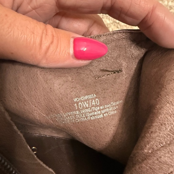 Vince Camuto - Chrissa Booties / Ankle Boots - Brown & Gold size 10 - Picture 10 of 11